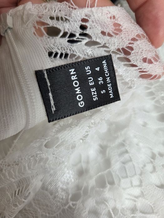 Kombinezon bialy z koronką S