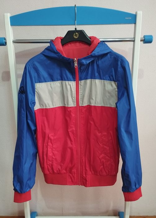 Вітровка двостороння для хлопця р 152.