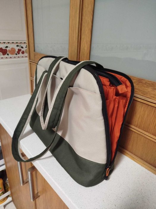 Mala Lowepro 40x35 cm para portátil