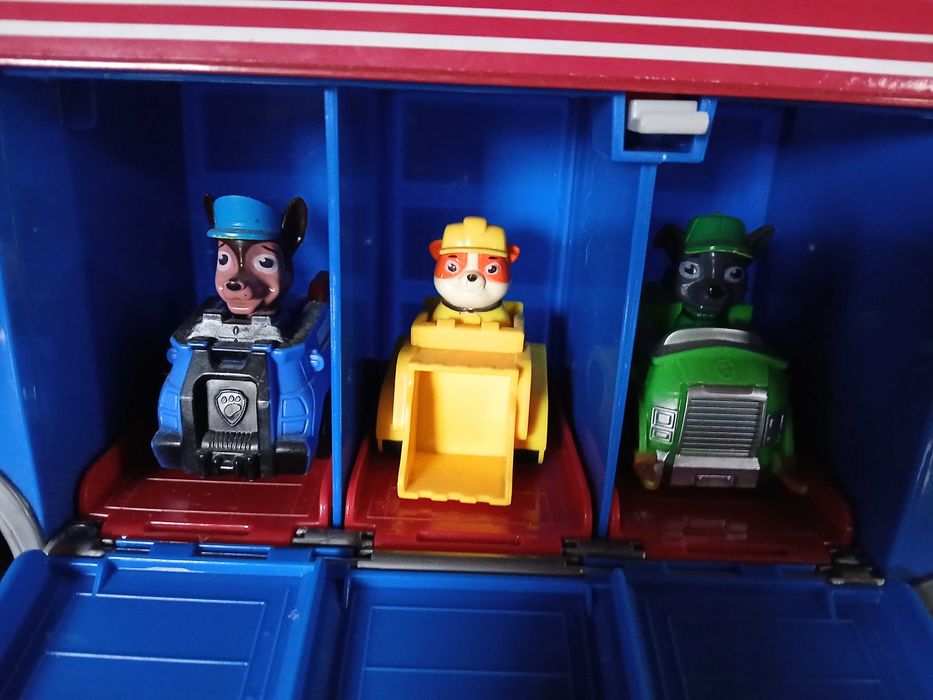 Autocarro Patrulha Pata