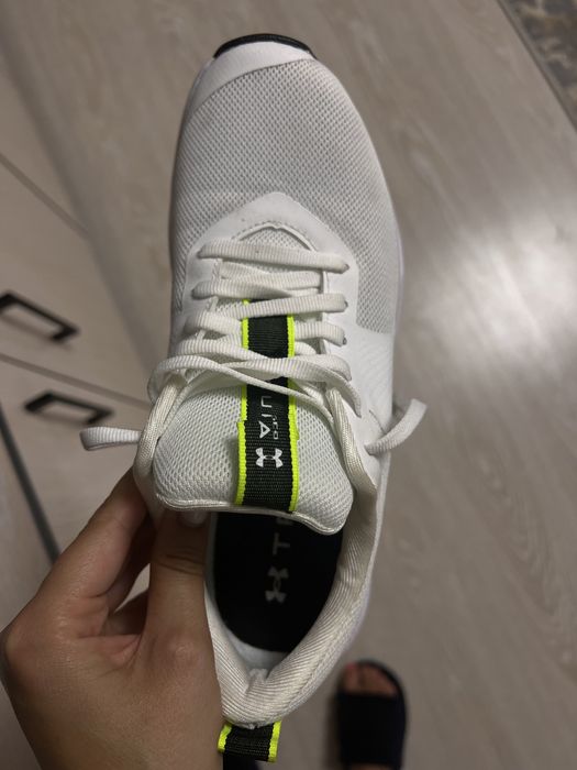 Кросівки Under Armour
