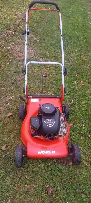 Kosiarka spalinowa  silnik Briggs 4,5 km