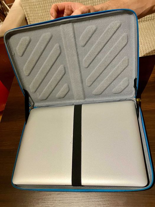 Apple MacBook Pro 15” Retina (A1398, i7, 16 GB, 512 GB) + akcesoria