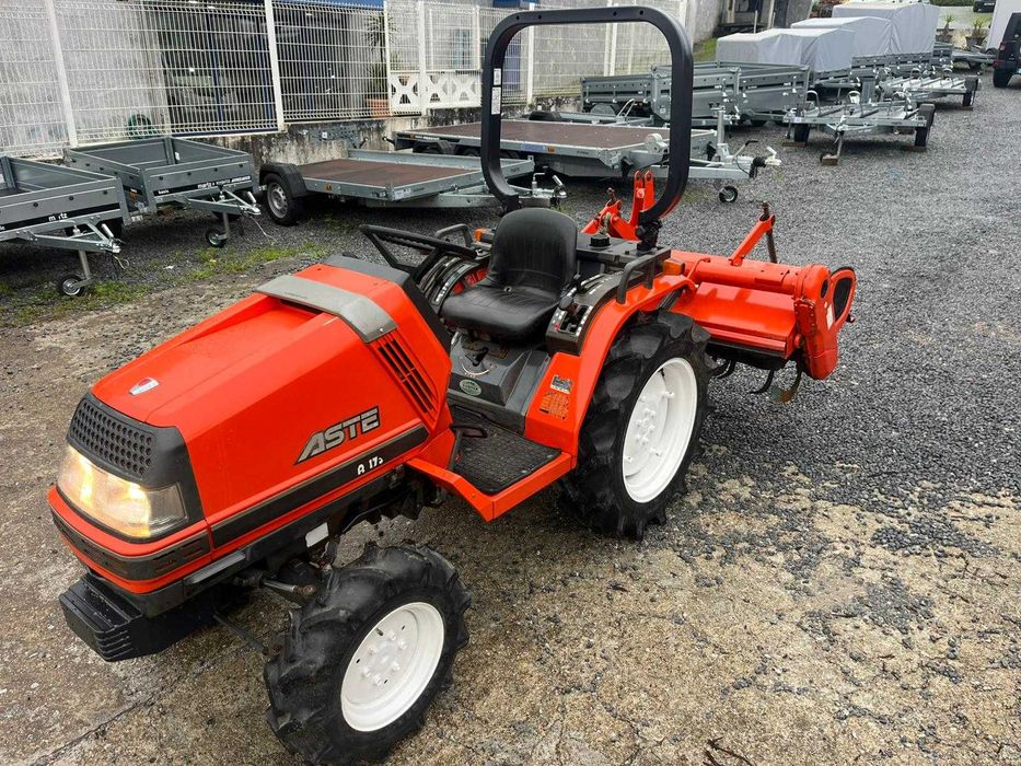 Trator Kubota A175 c/fresa