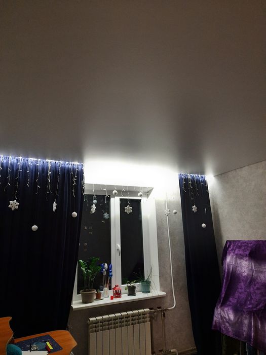 Натяжной потолок, Натяжні стелі