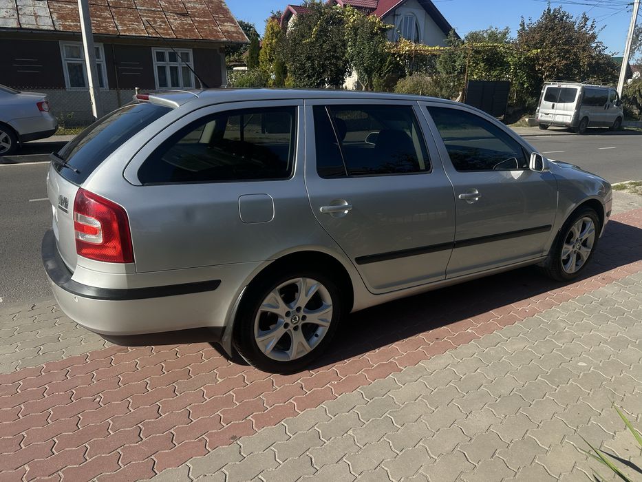 Продам Шкода Октавія А5 1.6 бензин