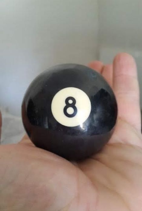 Шары бильярдные,кулі більярдні
