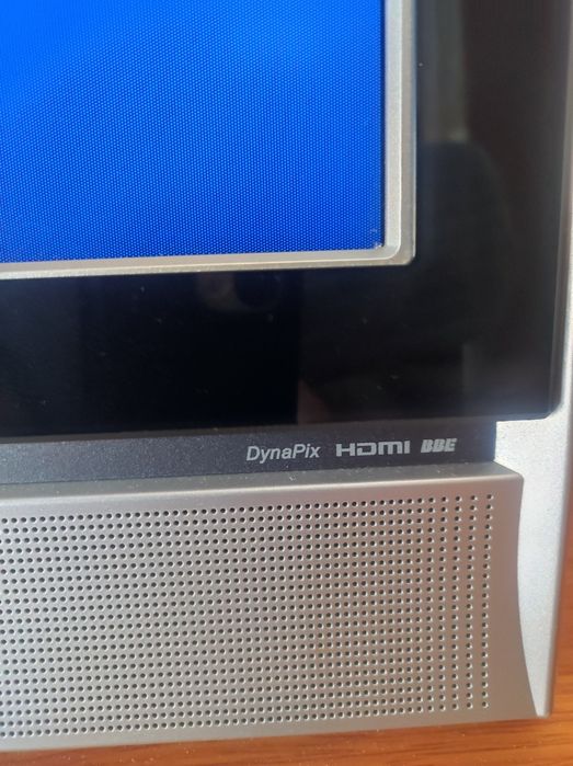 TV - JVC - 37 polegadas