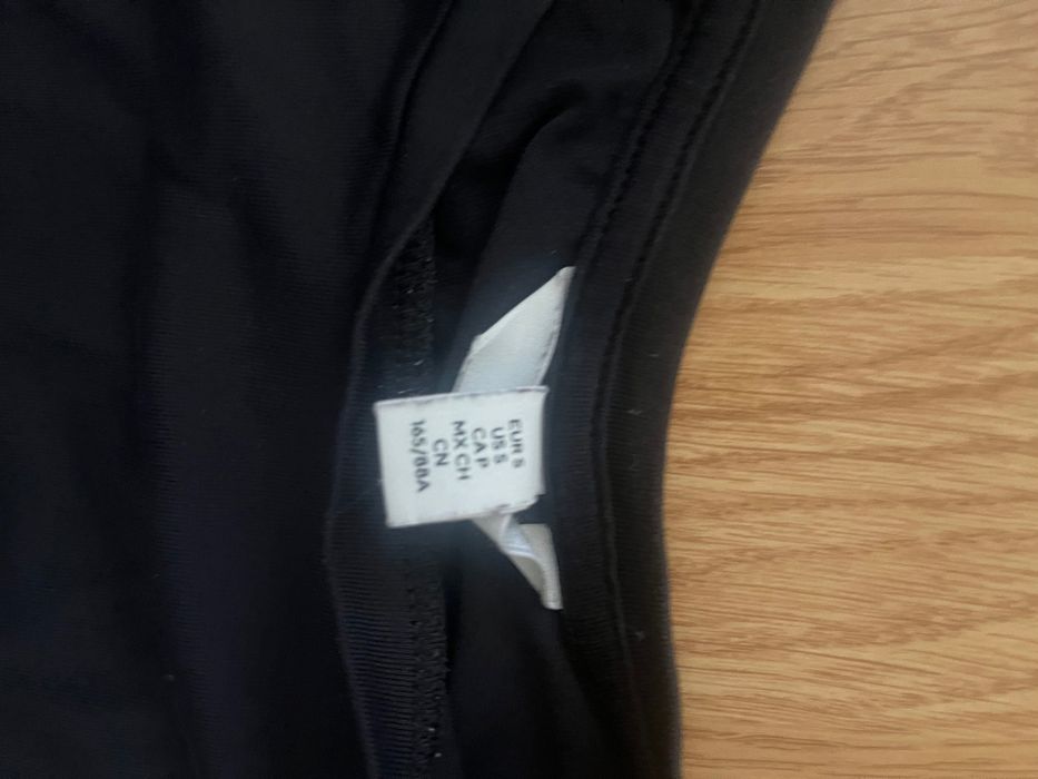 Топ чорний еластичний H&M