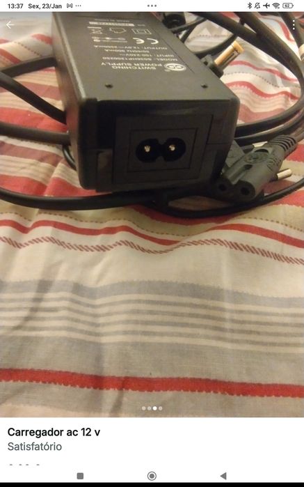 Carregador em bom estado