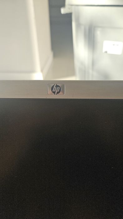 Монітор hp хороший робочий