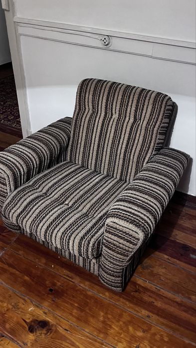Sofa e duas poltronas