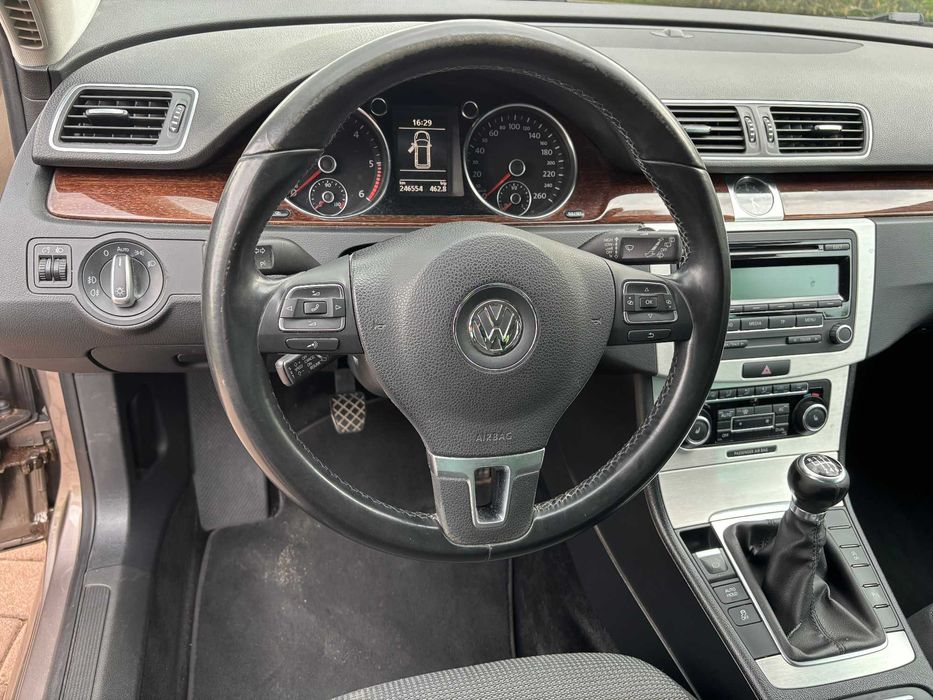 VW PASSAT B7 2.0TDi 140KM*Comfortline*serwis ASO VW*Tuv10/26*z Niemiec