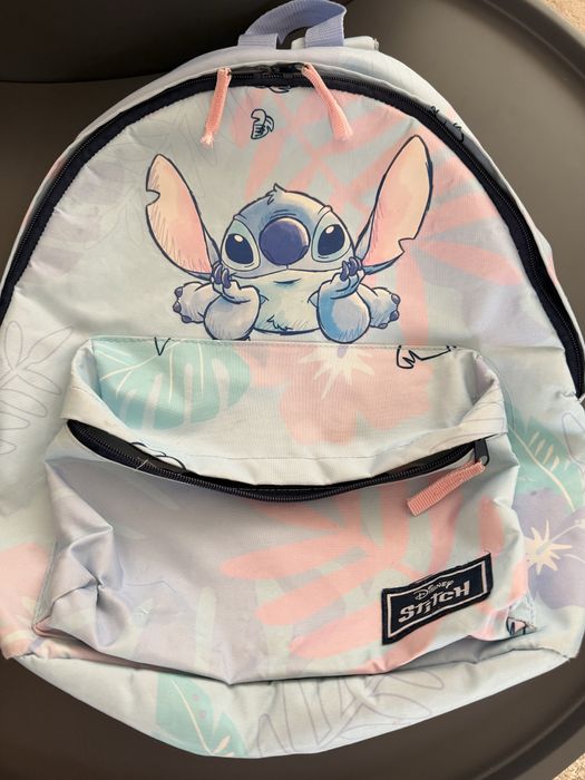 Mochila Stich com estojo