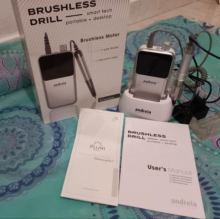 Maqina de broncas  com garantia  por 150  euros   ela é  nova  nunca foi usada  apenas uma vez