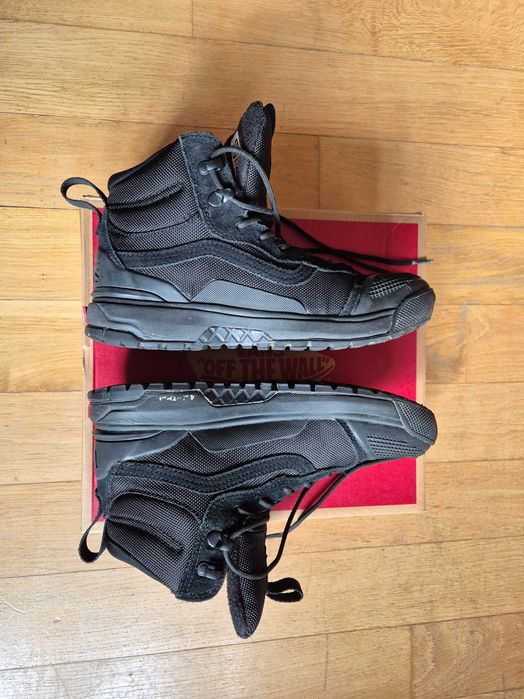 Buty VANS Ultrarange Exo Hi Mte2 czarne 38