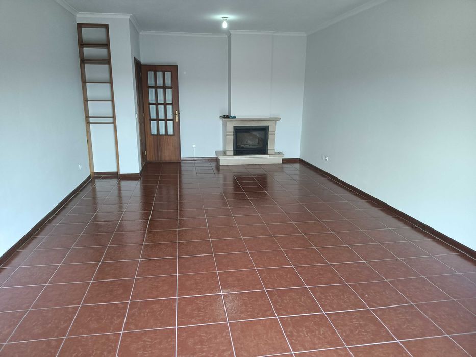 Apartamento T3 na cidade de Cantanhede