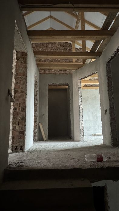 Продаж 2-х поверхового котеджу в м. Коломия