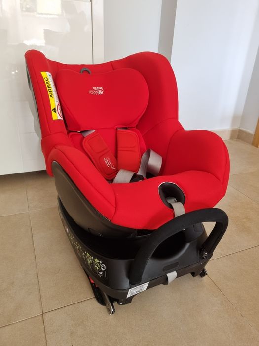 Cadeira Auto Britax Romer Dualfix² R e acessórios