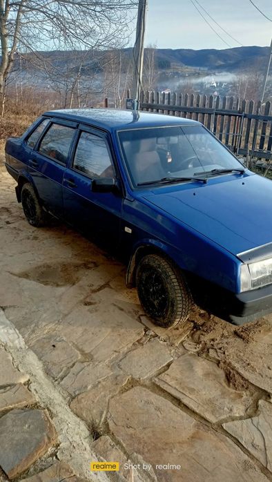 Продаєся машина 21099