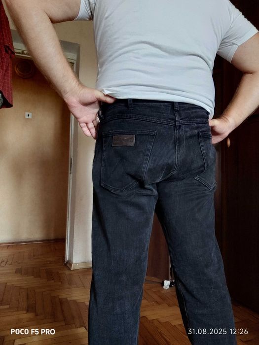 Джинсы Wrangler, utah(USA)W36,L32 и Lee,daren zip fly(USA)W36,L32