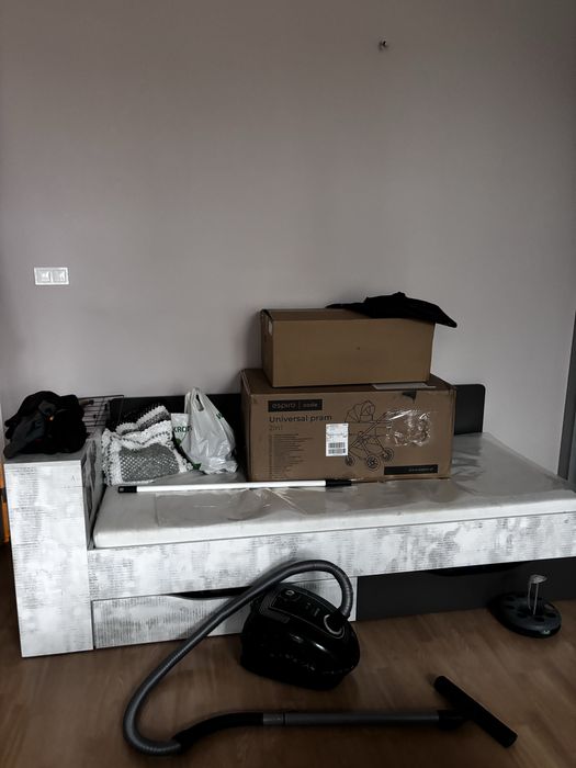 Piekne młodzieżowe mebelki