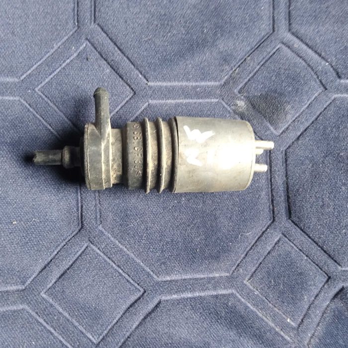 Моторчик омивача мерседес