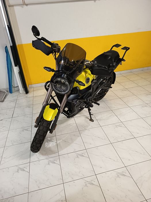 Zontes G1X 125, vários extras