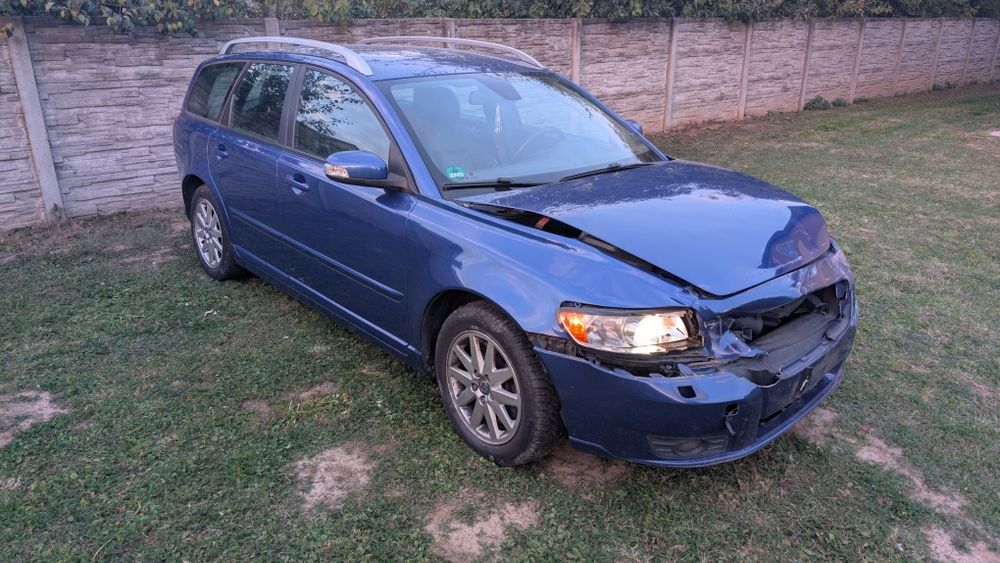 Volvo V50