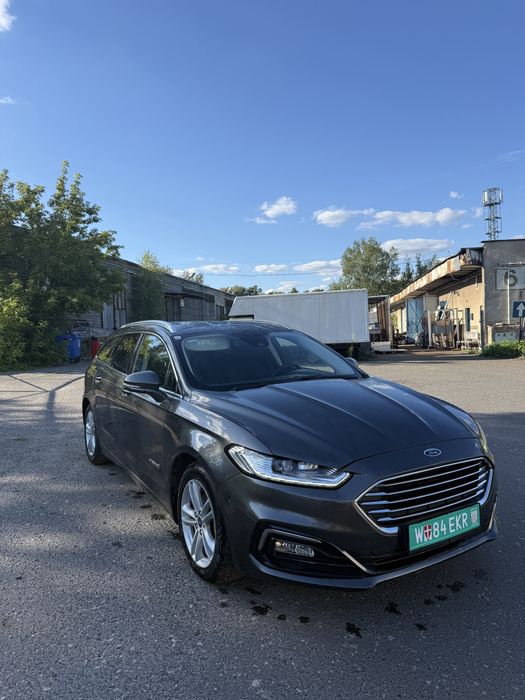 Ford  Mondeo Hybryda 2.0