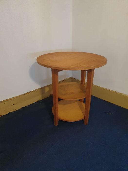 Camilha de otima madeira