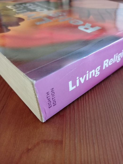 Living religions - Mary Pat Fisher
