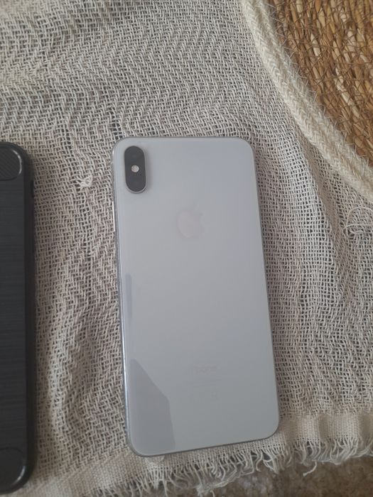 Iphon XS  max . 256 GB