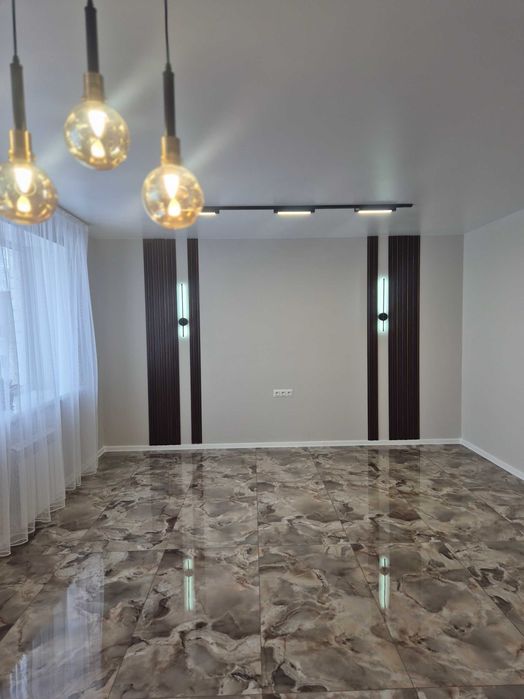 Продається сучасна євродвушка