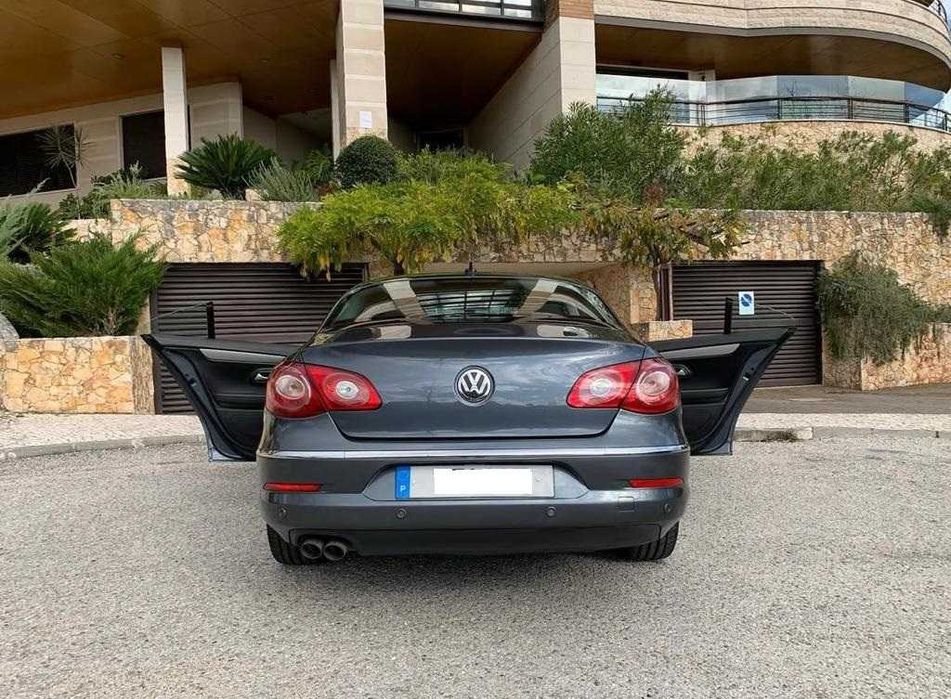 Volkswagen Passat CC 2.0 TDI - Ano 2009 -