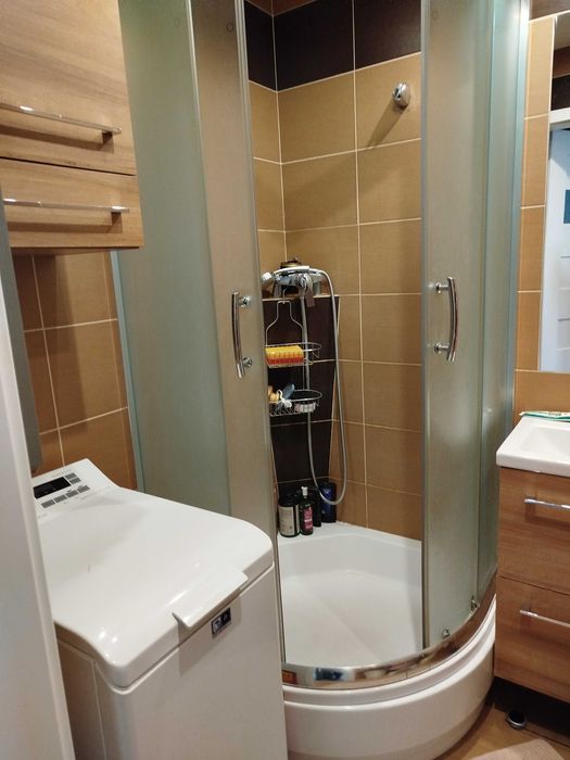 sprzedam 4-pokojowe słoneczne mieszkanie w dobrej lokalizacji