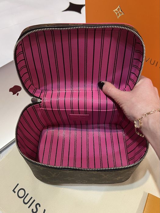 Косметичка Louis Vuitton Nike Mini Pink чип NFC