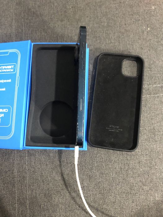 Продам iphone 14 plus 128gb