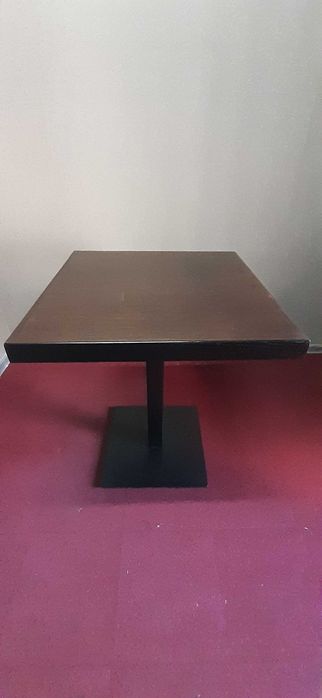 Столи для бару чи кафе