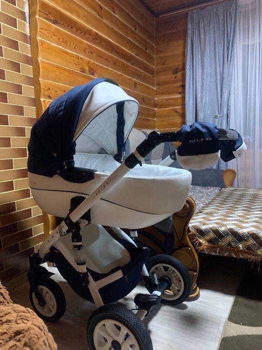 Продам коляску, зимовий і літній блок