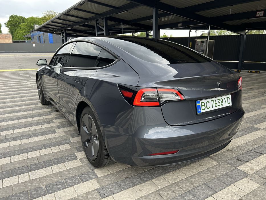 Tesla Model 3  36000км пробіг