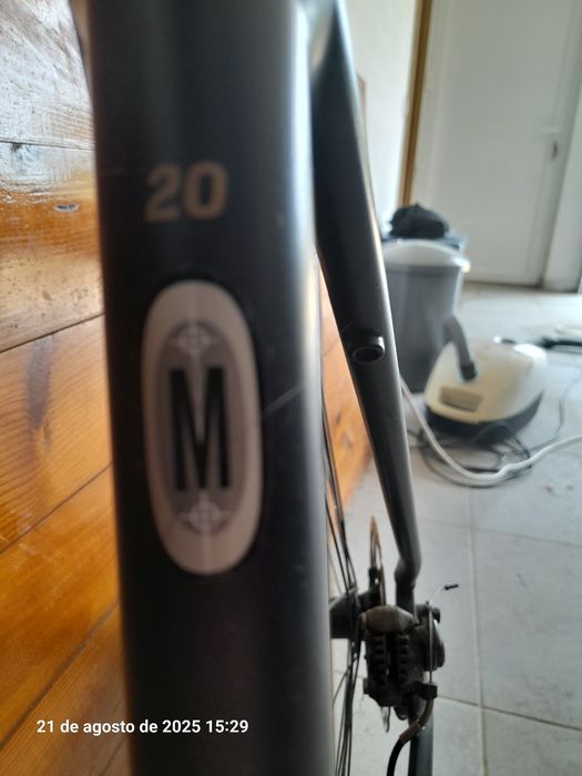 Vende se bicicleta scott speedster