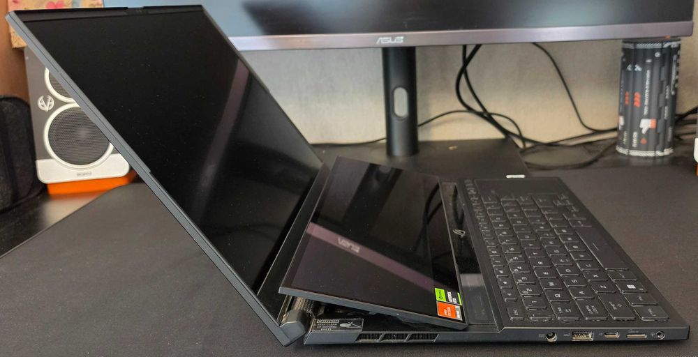 ASUS ROG Zephyrus Duo 16 2023 (GX650PY-NM014W) | R9 | RTX 4090 | 64GB | 4TB | 3x zasilacz + Plecak