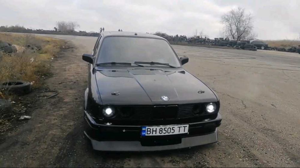 Продам BMW E30Touring
