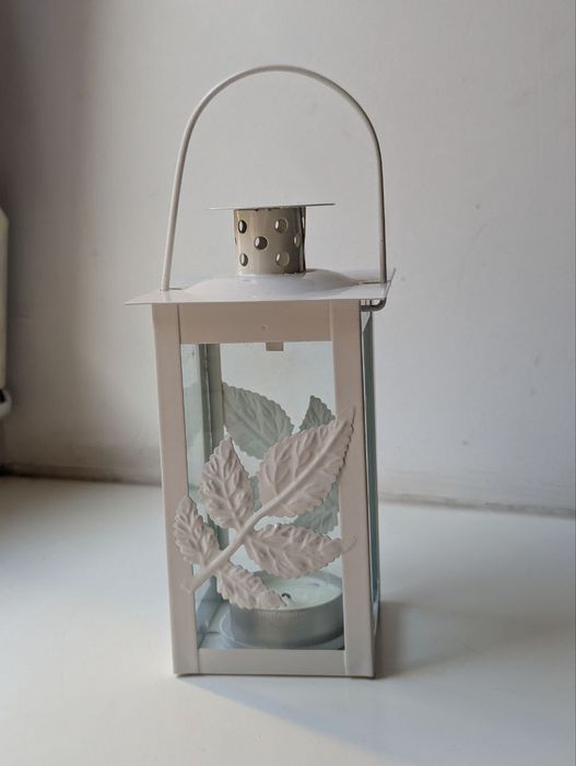 Biały Metalowy Lampion Świecznik Liść Dekoracja Ogród Dom