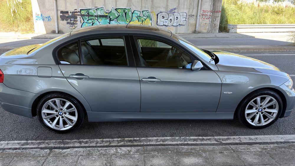 BMW 320D usado 163cv foto 3