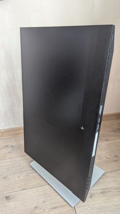 Монітор HP E24m G4
