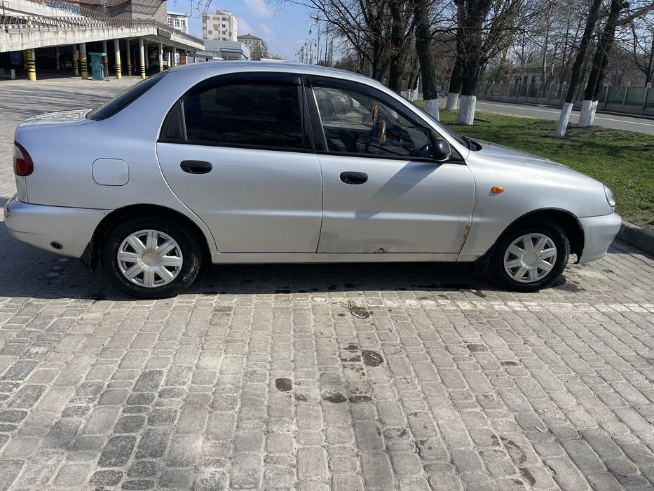 Продам автомобиль торг присуствует