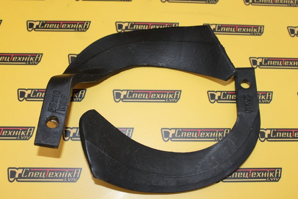 Ніж фрези (грунтофрези) японських мінітракторів Kubota Yanmar Shibaura