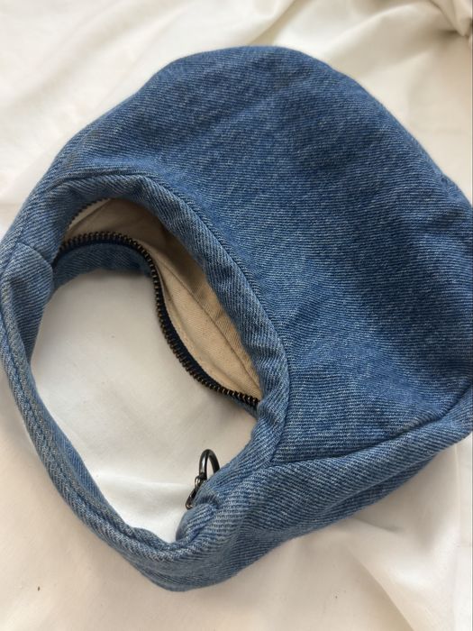 Mala de Ganga Levis